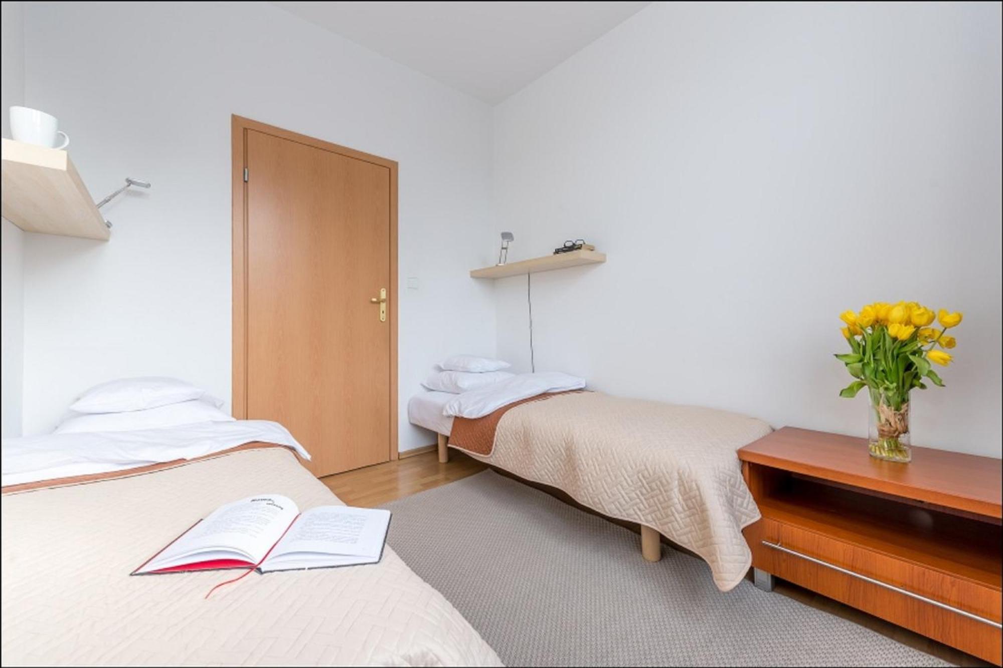 P&O Apartments Zgoda Varşova Dış mekan fotoğraf