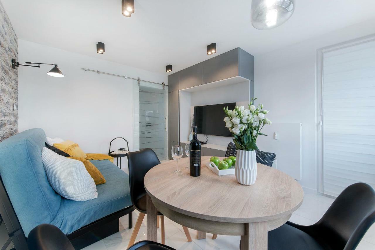 P&O Apartments Zgoda Varşova Dış mekan fotoğraf
